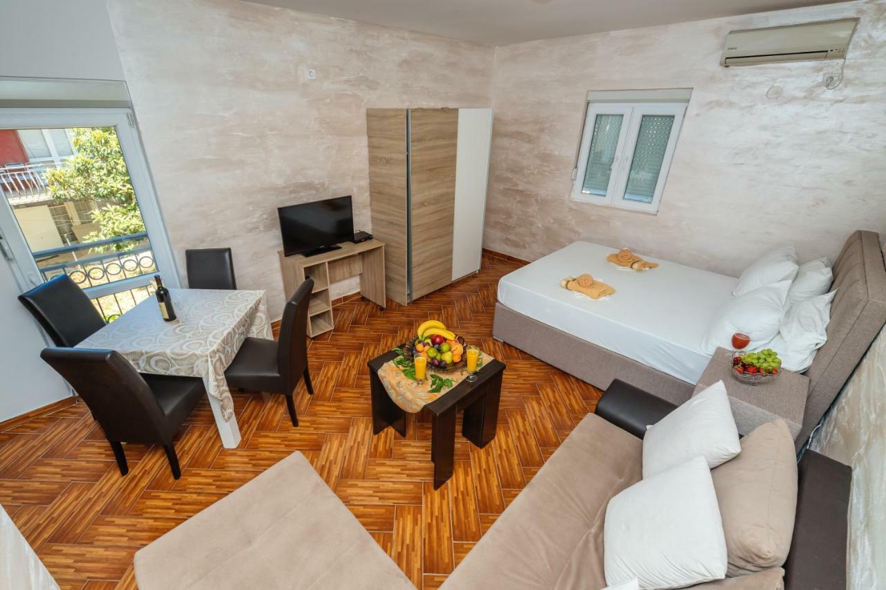 Aparthotel Stijovic Бар Экстерьер фото